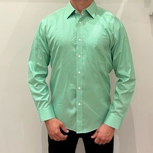 Nordstrom men’s trim fit dress shirt size 15.5/32-33